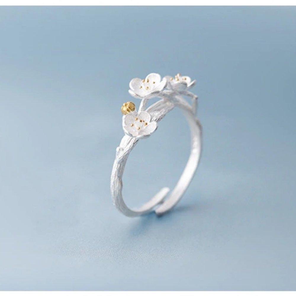 NEW 925 Sterling Silver Flower Adjustable Ring - Picture 7 of 8